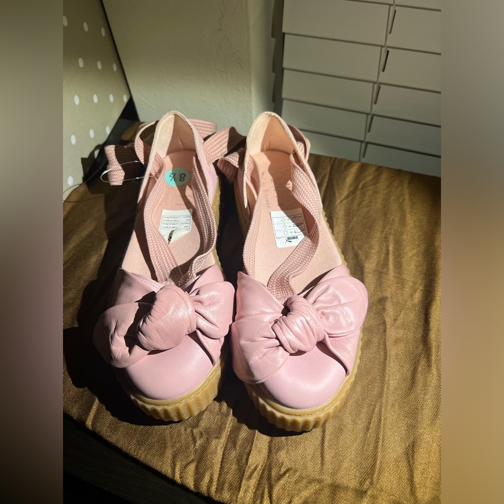 Fenty Puma Bow Creeper Sandals / Rhianna Collaboration. Pink Leather. New